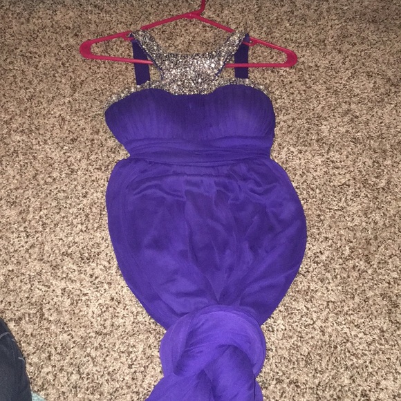 Prom dress - Picture 1 of 1